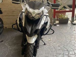 BENELLI TRK 502 TRK 502 X