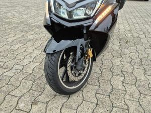 DAELIM XQ 2 * 250 * 23 PS AUTOM- 1 HAND TÜV 1.27 LED