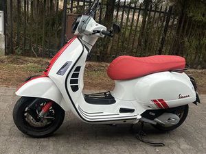VESPA GTS 125 CC SIXTIES REMBELSZCZYZNA
