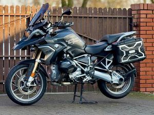 BMW R1250GS KUFRY BOGATA WERSJA Z DARMOWYMI PRZEGLĄDAMI DO 2028 ROKU ŚRODA WIELKOPOLSKA