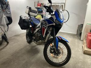HONDA CRF 1100 AFRICA TWIN SALON POLSKA BEZWYPADKOWY 1 WLAŚCICIEL SZCZECIN GUMIEŃCE