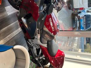 SUZUKI GSX1300R HAYABUSA - SPORTMOTORRAD