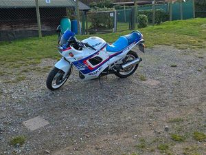 SUZUKI GSX 600F TÜV NEU!