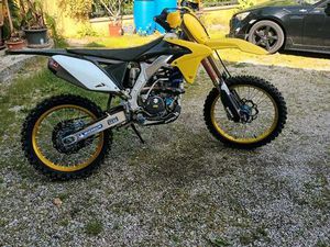 SUZUKI RMZ 250