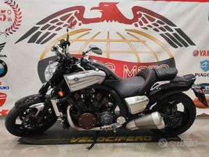 YAMAHA VMAX 1700 CC 2017 KM 7260
