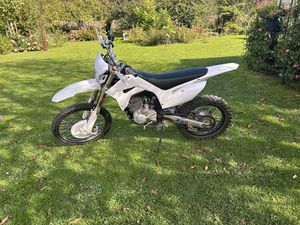 CROSS KAYO 250 T4 SKIERESZEWO