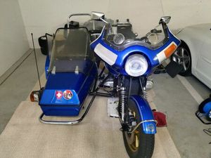 VINTAGE MOTORCYCLE WITH SIDECAR - READY FOR ADVENTURE!