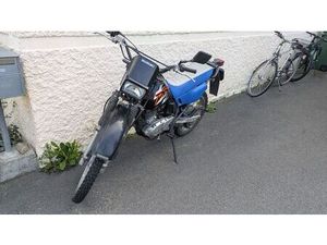 SUZUKI DR125SE