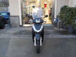 HONDA SH 300 ANNO 2016 NERO