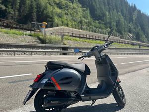 OCCASION VESPA GTS 300 HPE SUPER SPORT