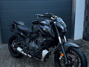 YAMAHA MT 07