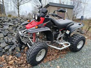 YAMAHA WARRIOR 350 QUAD MIT ANHÄNGERKUPPLUNG