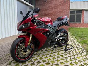 YAMAHA YZF-R1 - VIELES NEU❗️
