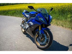 YAMAHA R6 RJ15 BLAU WEIß, TOP ZUSTAND