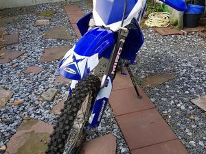 YAMAHA YZ250F ABZUGEBEN