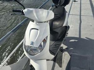 PEUGEOT VIVACITY 100CC — SCOOTERS | PEUGEOT — MARKTPLAATS