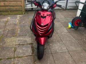 PIAGGIO ZIP IGET E5 — SCOOTERS | PIAGGIO — MARKTPLAATS