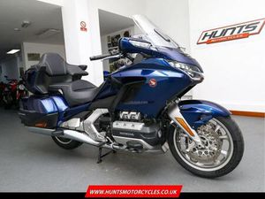 2019, '19 HONDA GL1800 GOLDWING DCT TOUR. SUPERB VALUE GRAND TOURER. £18,395