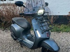 VESPA SPRINT BROM — SCOOTERS | VESPA — MARKTPLAATS
