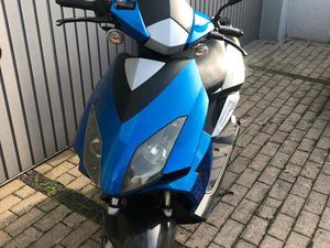 KLEINKRAFTRAD ROLLER KEEWAY MATRIX BIS 45 KM/H