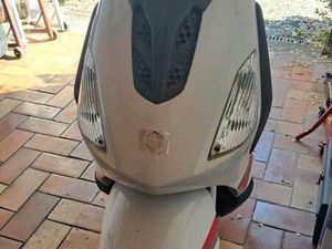 DERBI BOULEVARD 50 ST ROLLER DERZEIT GEDROSSELT