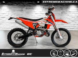 2023 KTM 300 XC-W SEULEMENT 41KM - COMME NEUF!!!