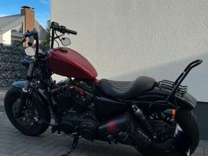 HARLEY DAVIDSON SPORTSTER FORTY EIGHT