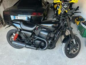 HARLEY DAVIDSON STREET ROD 750