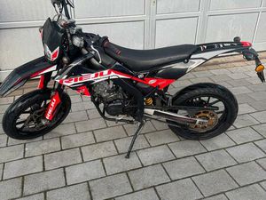 RIEJU MRT 125