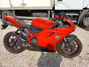 VENDS OU ÉCHANGE DUCATI SBK 848EVO
