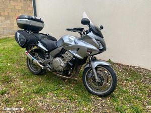 HONDA CBF 1000