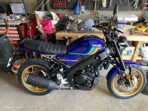 YAMAHA 125 XSR NEUVE / TRÈS FAIBLE KILOMÉTRAGE / 57 KM