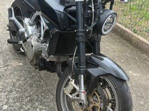 VEND URGENT APRILIA MANA 850