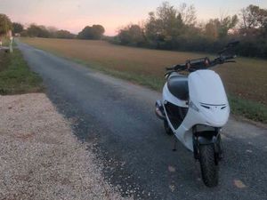 SCOOTER PEUGEOT 50 CC