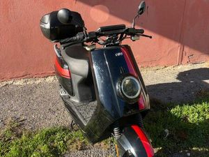 SCOOTER ÉLECTRIQUE NIU NGT 125