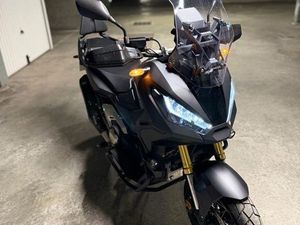 XADV 750 A2