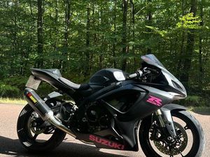 SUZUKI GSXR 600