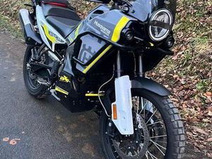 HUSQVARNA NORDEN 901 7000KM + GARANTIE 2028