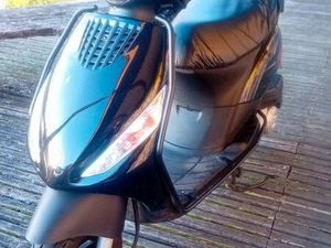 PIAGGIO ZIP 4T 2025