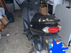 SCOOTER PEUGOET