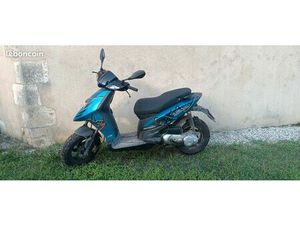 SCOOTER PIAGGIO TYPHOON