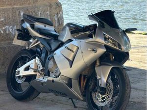 CBR 600 RR