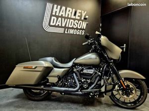 HARLEY DAVIDSON TOURING STREET GLIDE 1868 SPECIAL