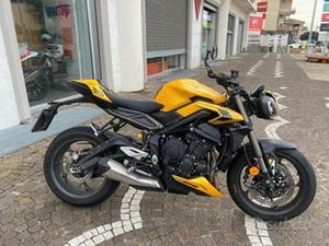 TRIUMPH STREET TRIPLE 765 RS - 2023
