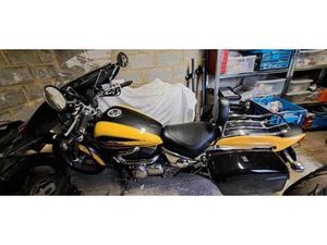 ② SUZUKI MARAUDER 800