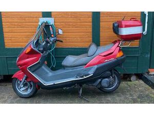 YAMAHA MAJESTY 250 AN BASTLER