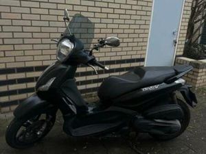 PIAGGIO BEVERLY 350 – POLICE EDITIE | 2019 — MOTOREN | PIAGGIO — MARKTPLAATS