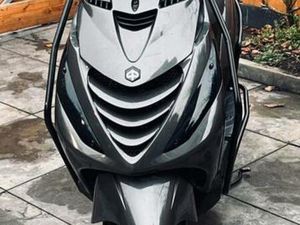 TE KOOP PIAGGIO ZIP 2016 4 TAKT BROM FULL OPTIES — SCOOTERS | PIAGGIO — MARKTPLAATS