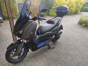 YAMAHA X MAX 125
