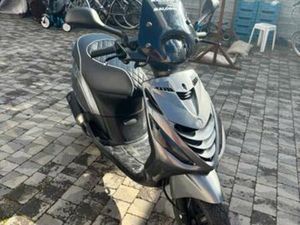 ZIP 4T — SCOOTERS | PIAGGIO — MARKTPLAATS